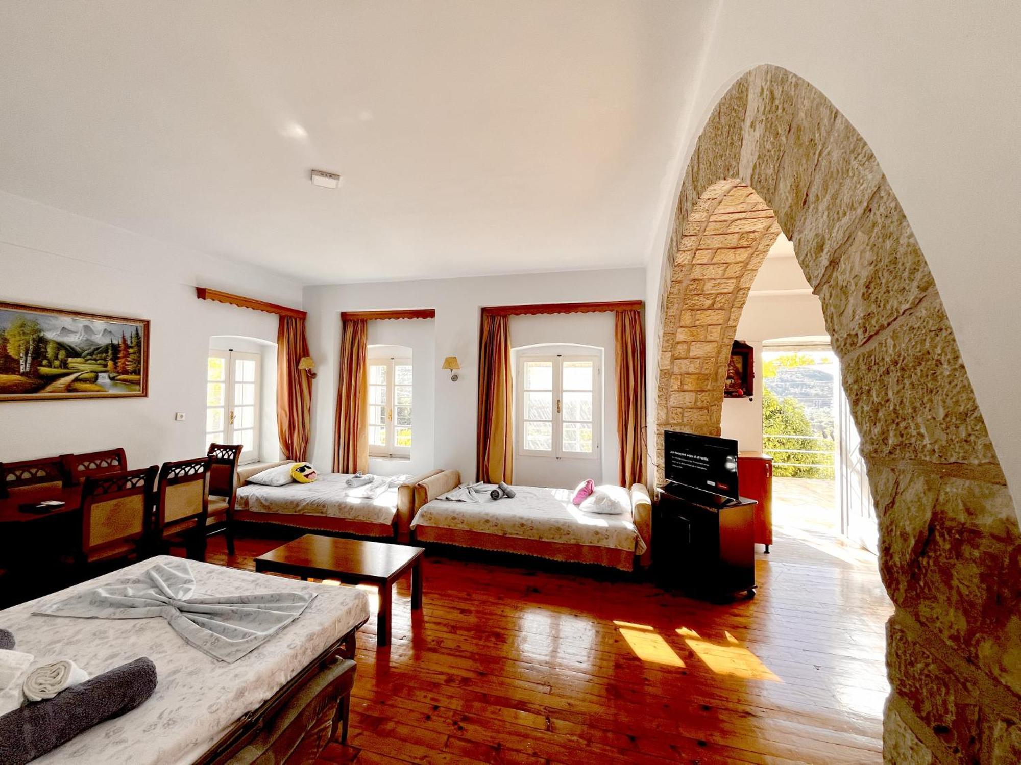 Готель Sea Horizon House Alexis Хімара Екстер'єр фото