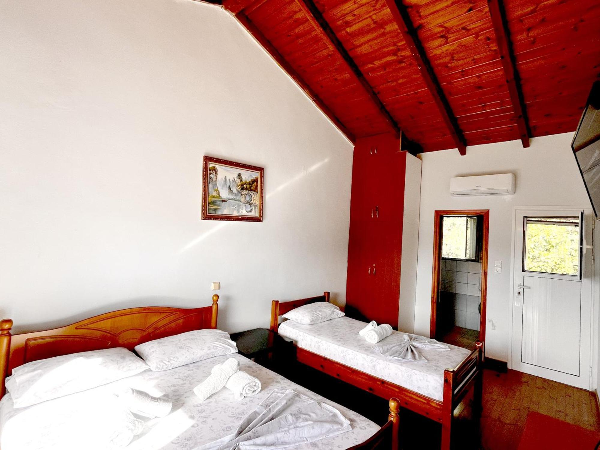 Готель Sea Horizon House Alexis Хімара Екстер'єр фото